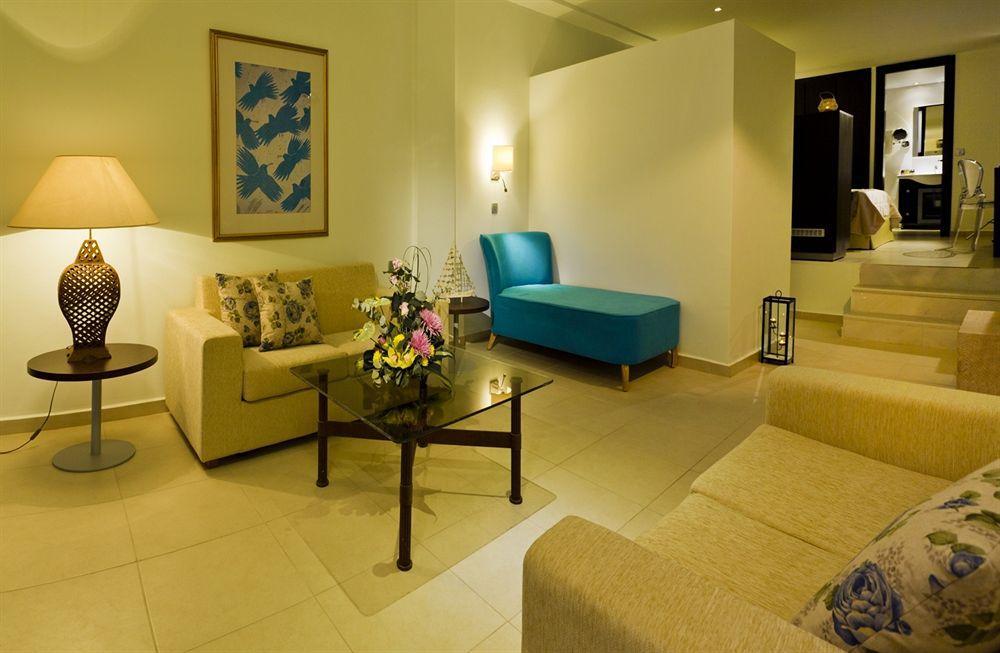 Oceanis Beach & Spa Resort Psalidi  Ngoại thất bức ảnh